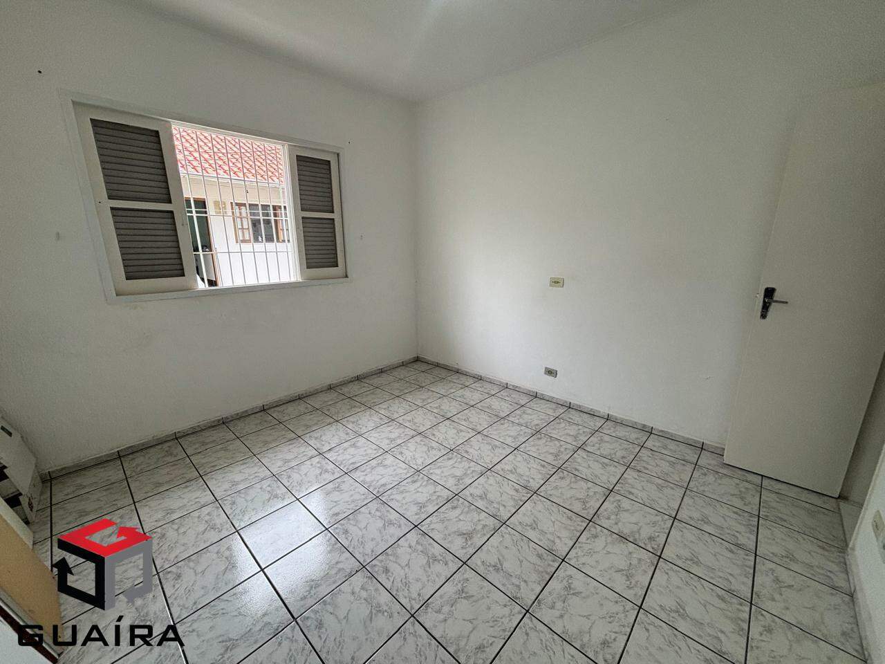 Casa à venda com 5 quartos, 204m² - Foto 17