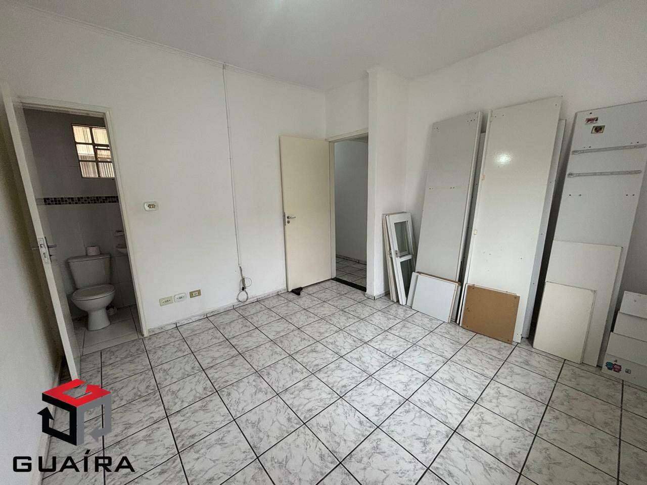 Casa à venda com 5 quartos, 204m² - Foto 19