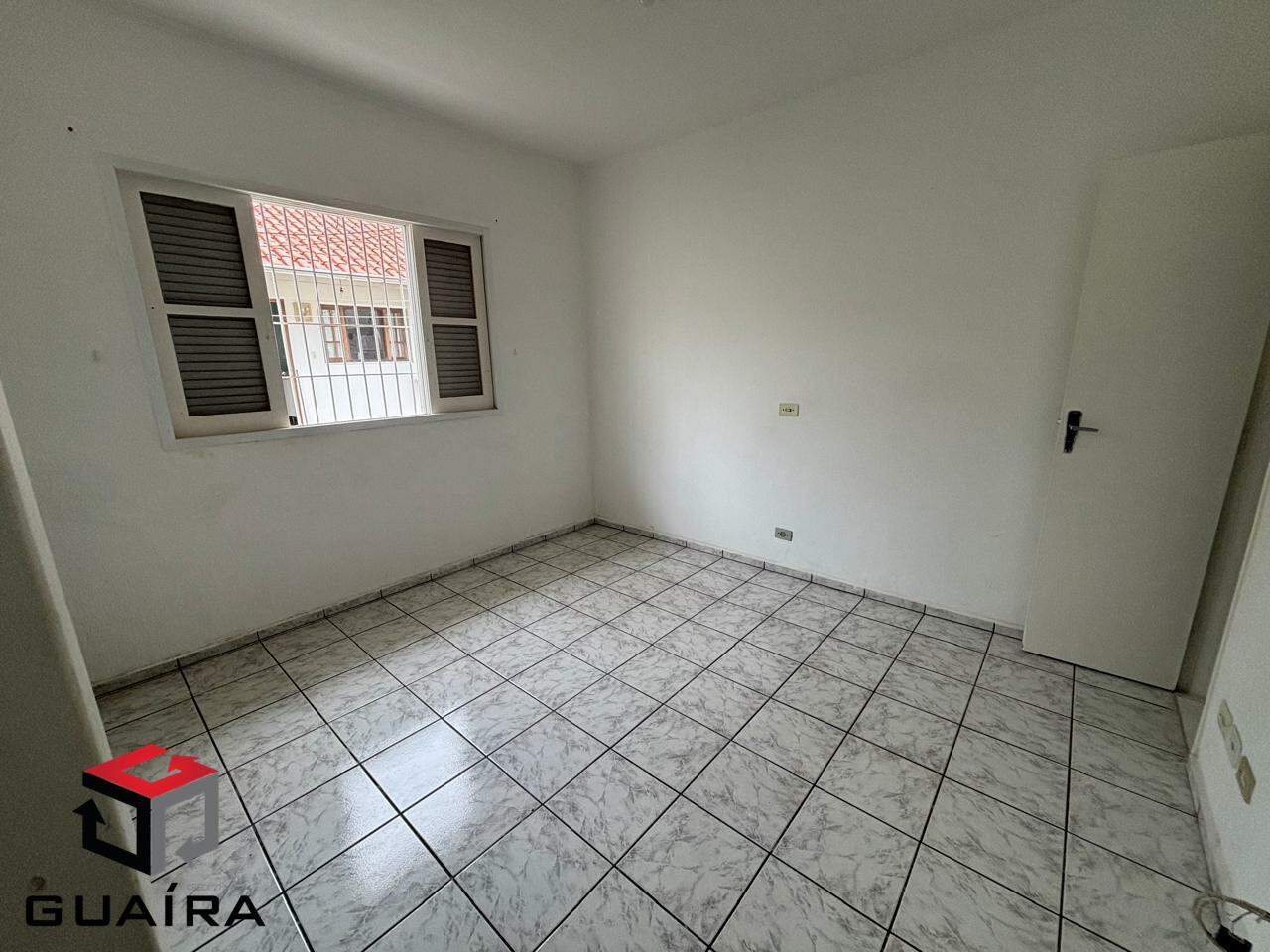 Casa à venda com 5 quartos, 204m² - Foto 16