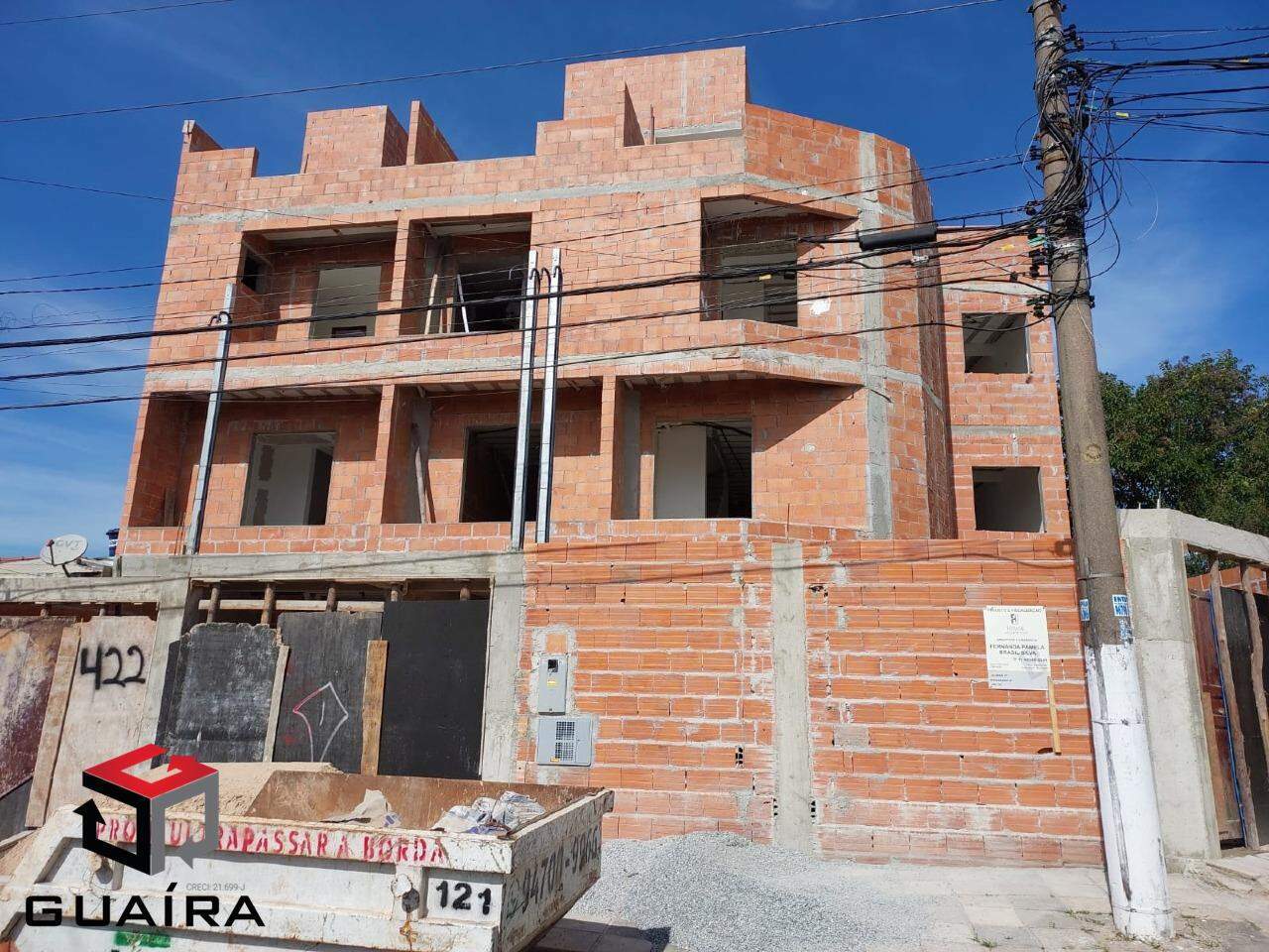 Sobrado à venda com 3 quartos, 132m² - Foto 1