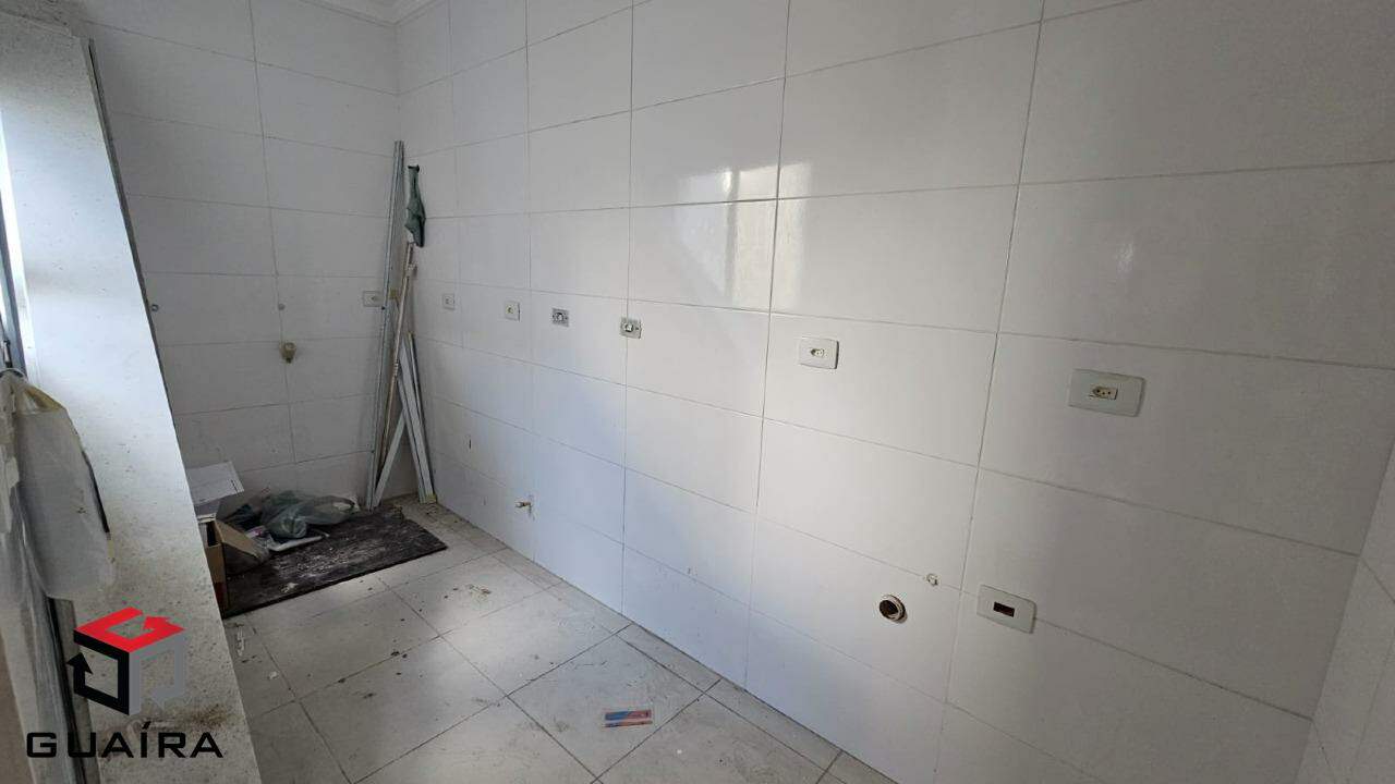 Apartamento à venda com 2 quartos, 39m² - Foto 3