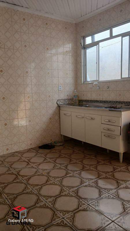 Casa à venda com 2 quartos, 152m² - Foto 12