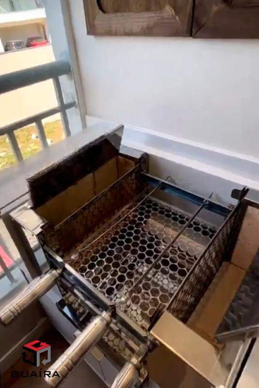 Apartamento à venda com 2 quartos, 40m² - Foto 7