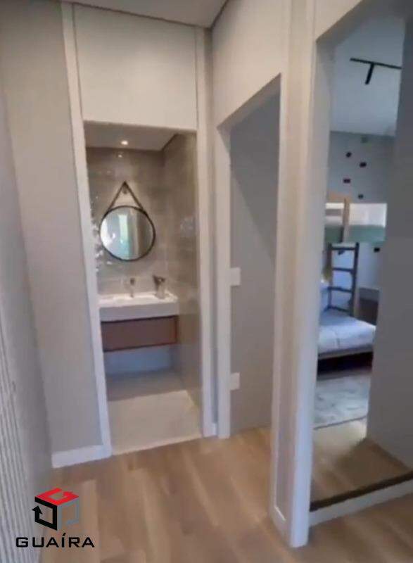 Apartamento à venda com 2 quartos, 40m² - Foto 13