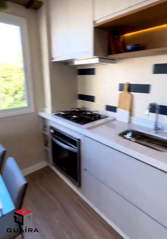 Apartamento à venda com 2 quartos, 40m² - Foto 11