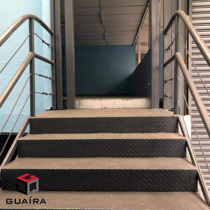 Casa Comercial à venda com 5 quartos, 500m² - Foto 2