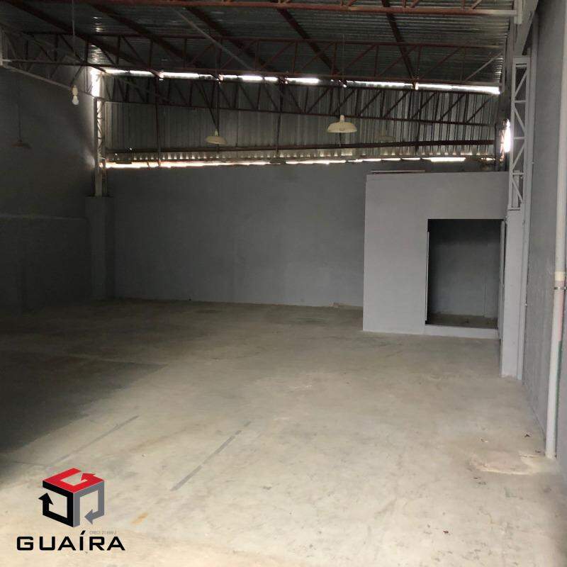 Casa Comercial à venda com 5 quartos, 500m² - Foto 18