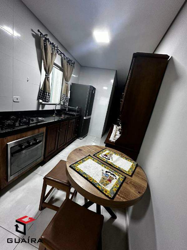 Cobertura à venda com 2 quartos, 100m² - Foto 4