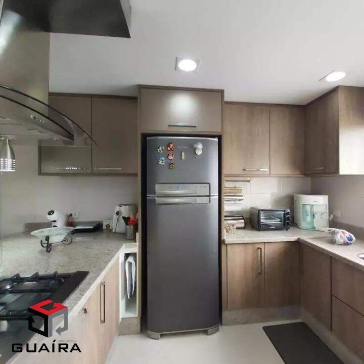 Sobrado para alugar com 3 quartos, 262m² - Foto 7