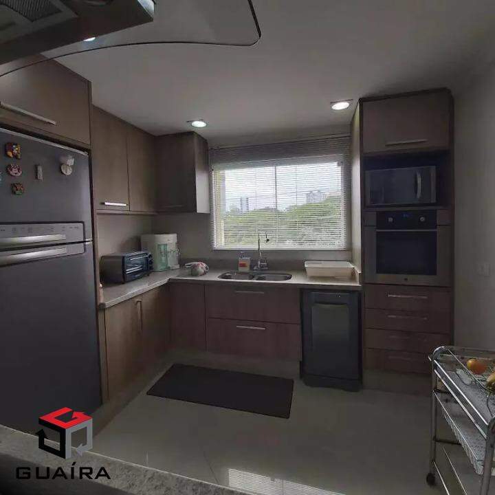 Sobrado para alugar com 3 quartos, 262m² - Foto 8