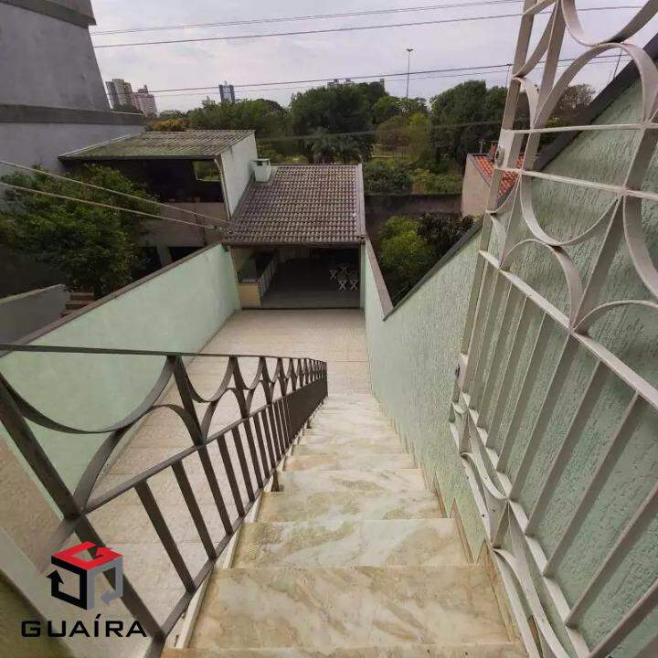 Sobrado para alugar com 3 quartos, 262m² - Foto 33