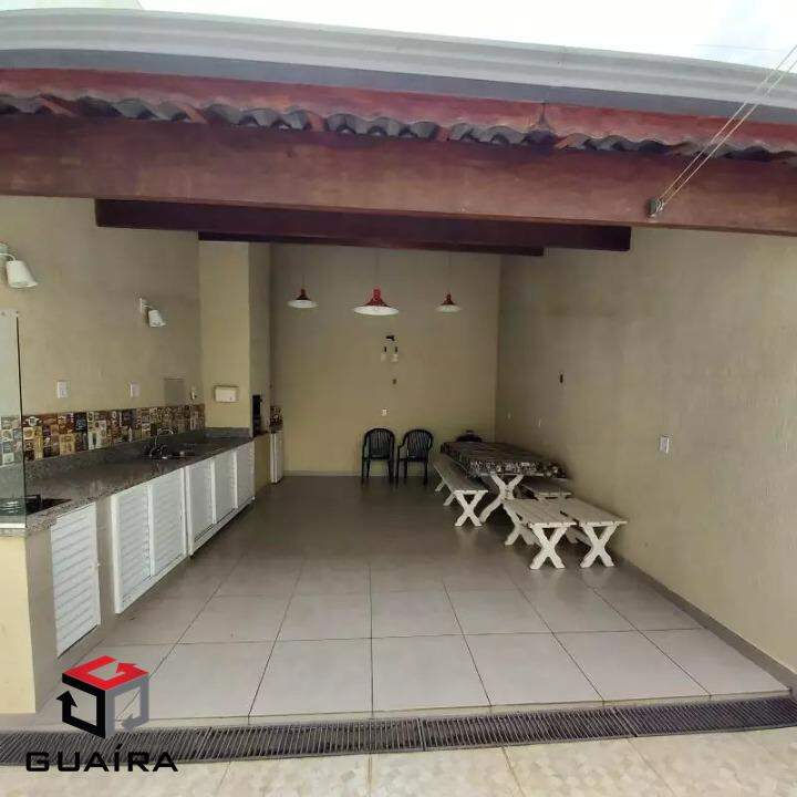 Sobrado para alugar com 3 quartos, 262m² - Foto 35