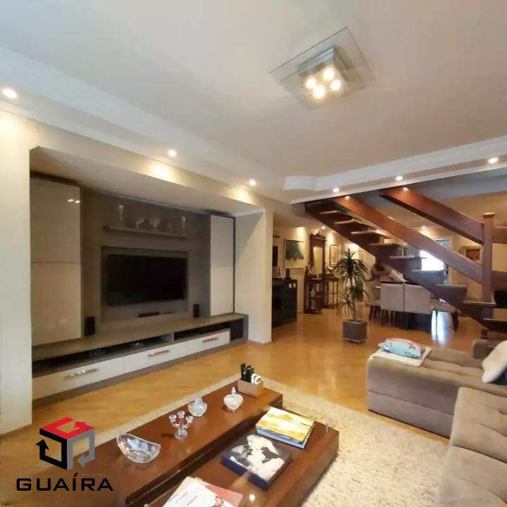 Sobrado para alugar com 3 quartos, 262m² - Foto 2