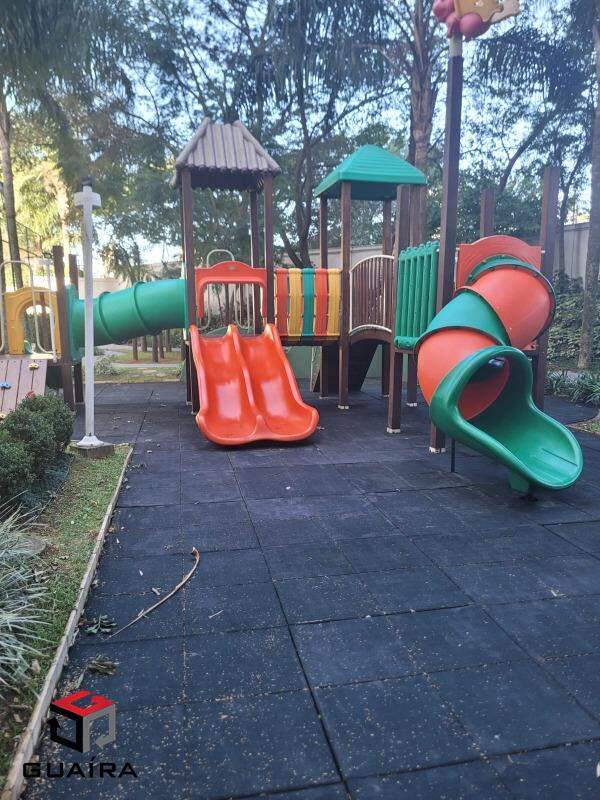 Apartamento para alugar com 3 quartos, 180m² - Foto 24