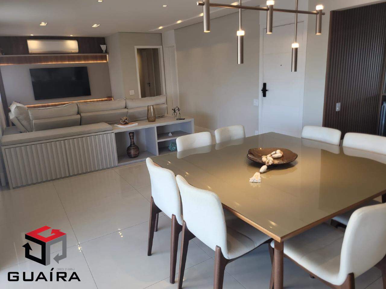 Apartamento para alugar com 3 quartos, 180m² - Foto 5