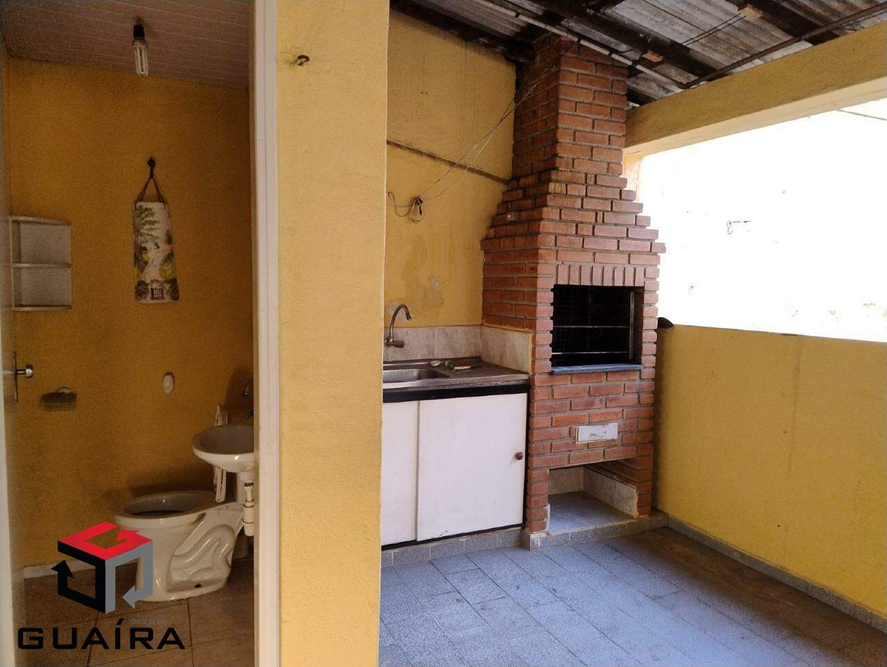 Casa para alugar com 3 quartos, 199m² - Foto 29