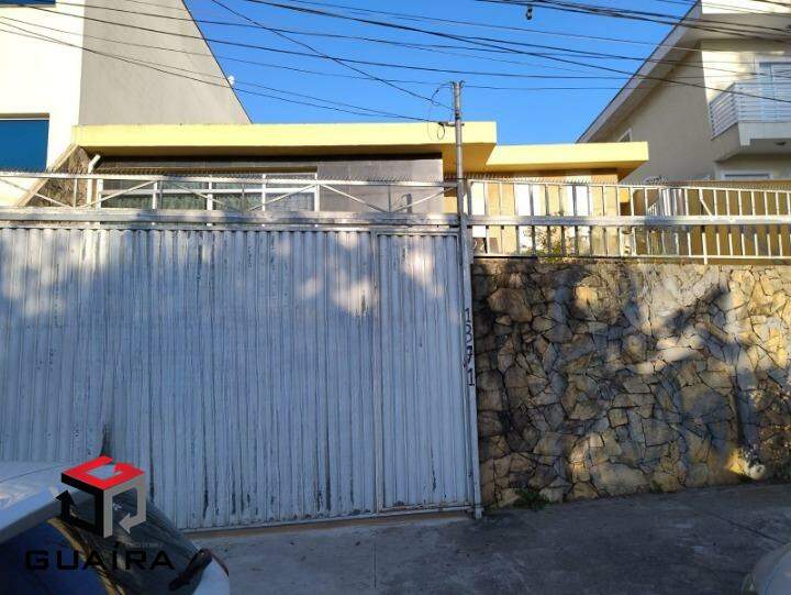 Casa para alugar com 3 quartos, 199m² - Foto 35