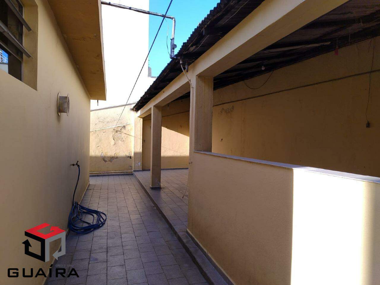 Casa para alugar com 3 quartos, 199m² - Foto 30