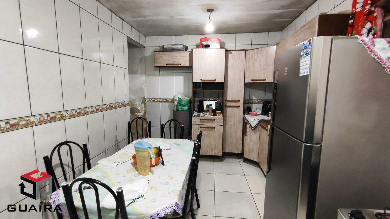 Sobrado à venda com 3 quartos, 143m² - Foto 2