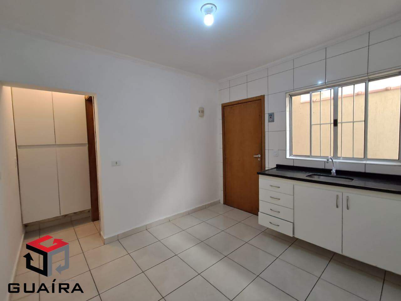 Sobrado para alugar com 2 quartos, 80m² - Foto 2