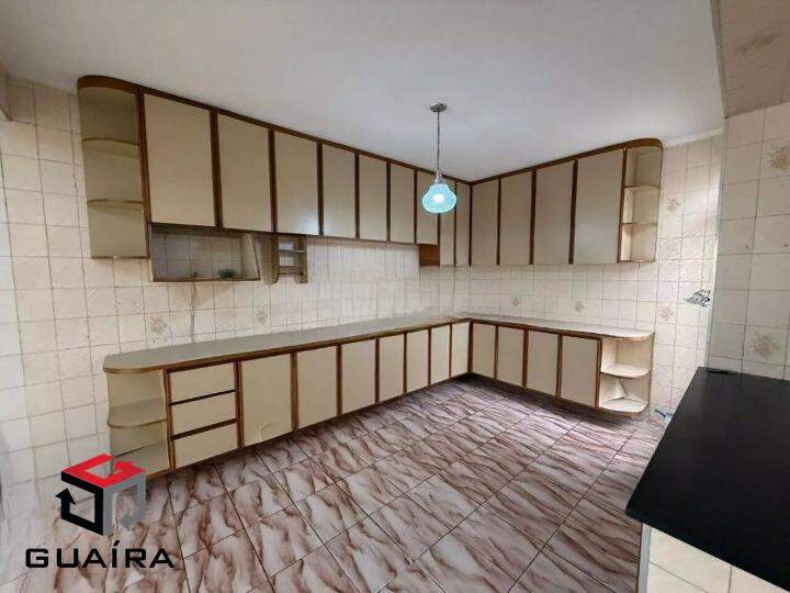 Casa para alugar com 3 quartos, 136m² - Foto 4