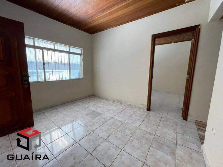 Casa para alugar com 3 quartos, 136m² - Foto 1
