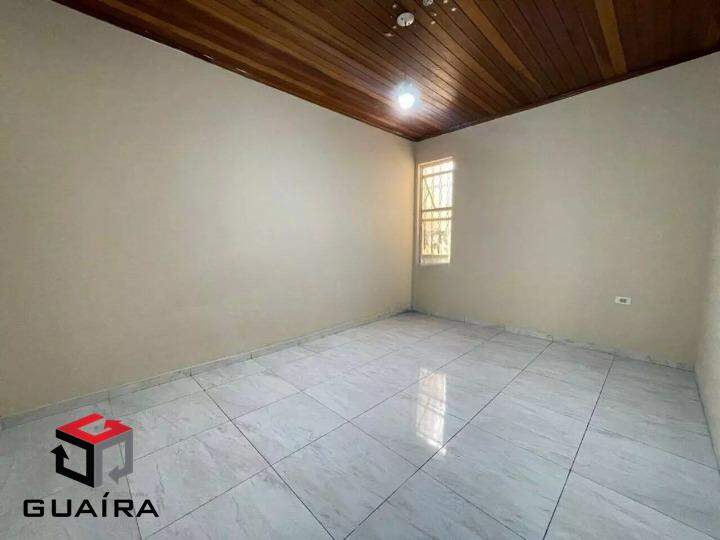 Casa para alugar com 3 quartos, 136m² - Foto 2