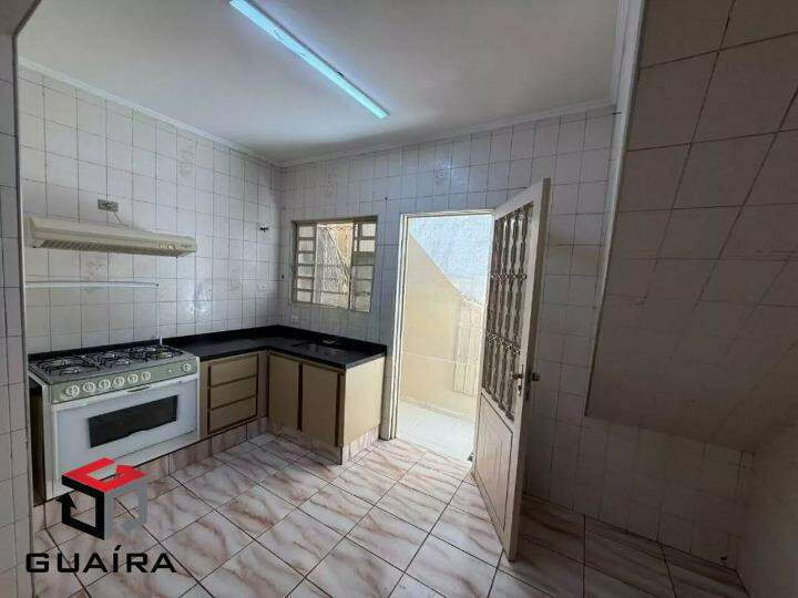 Casa para alugar com 3 quartos, 136m² - Foto 7