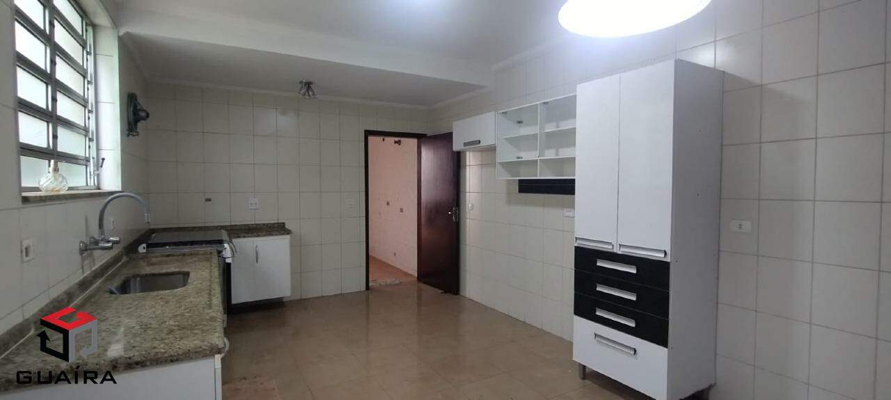 Sobrado à venda com 3 quartos, 225m² - Foto 7