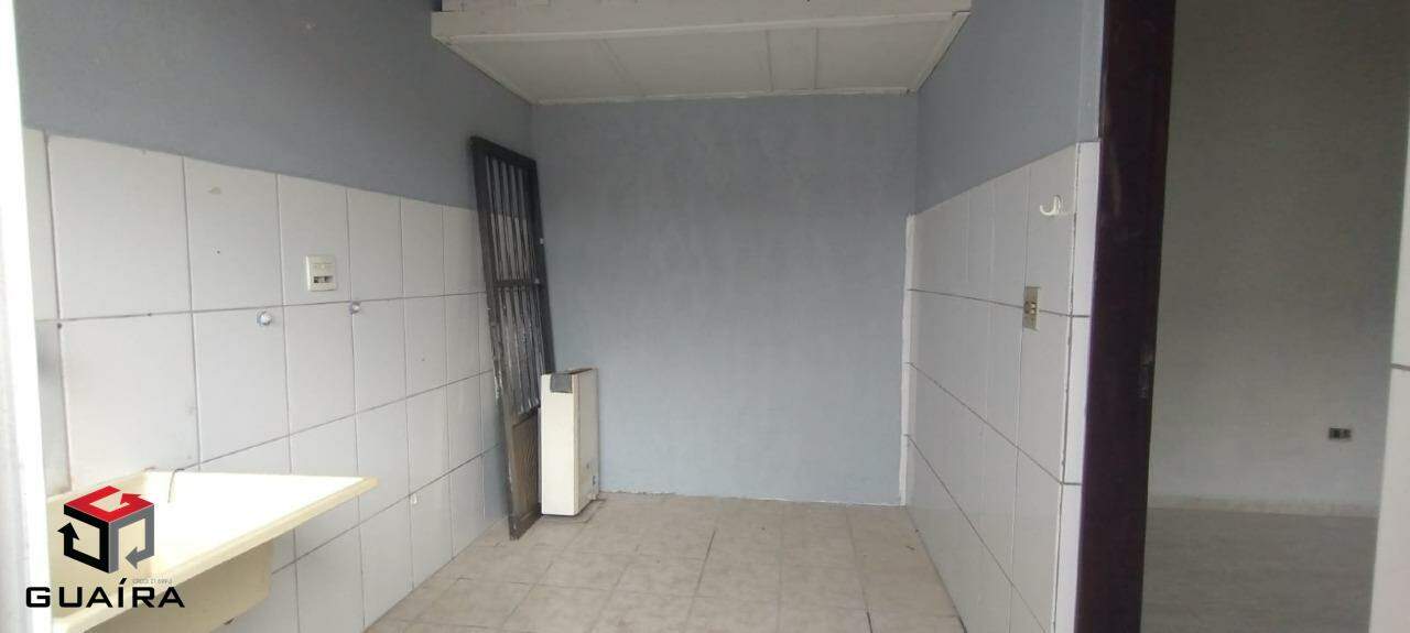 Sobrado à venda com 3 quartos, 225m² - Foto 14
