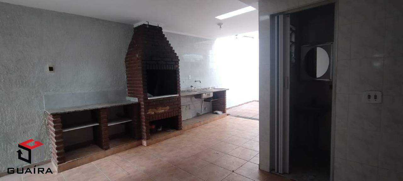 Sobrado à venda com 3 quartos, 225m² - Foto 3