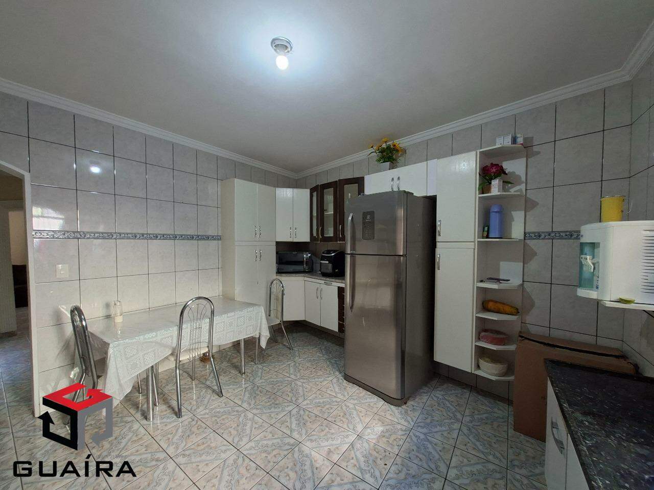 Sobrado para alugar com 3 quartos, 216m² - Foto 12