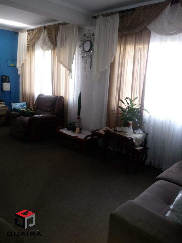 Sobrado à venda com 3 quartos, 182m² - Foto 2