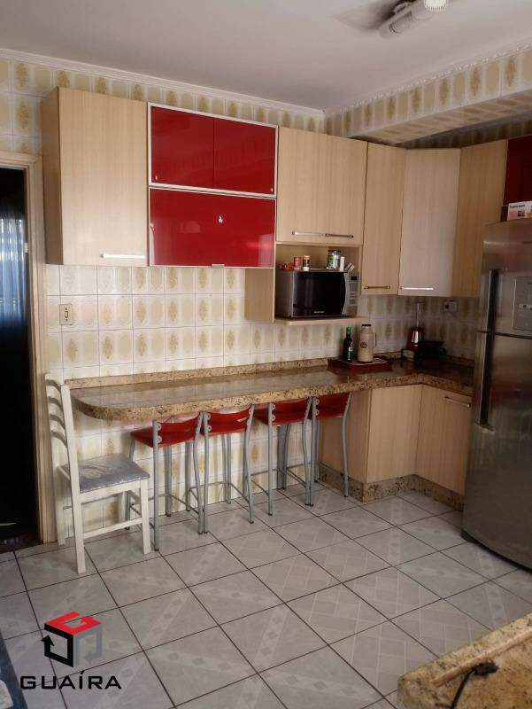 Sobrado à venda com 3 quartos, 182m² - Foto 4