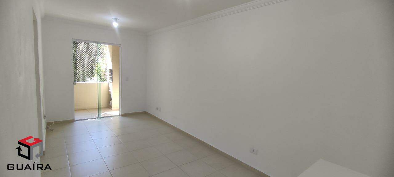 Apartamento à venda com 2 quartos, 62m² - Foto 3