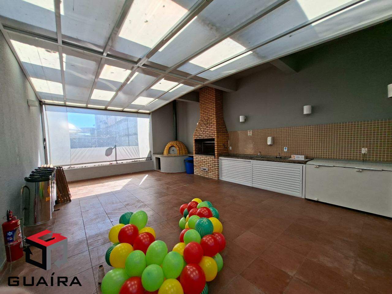 Apartamento à venda com 2 quartos, 60m² - Foto 19