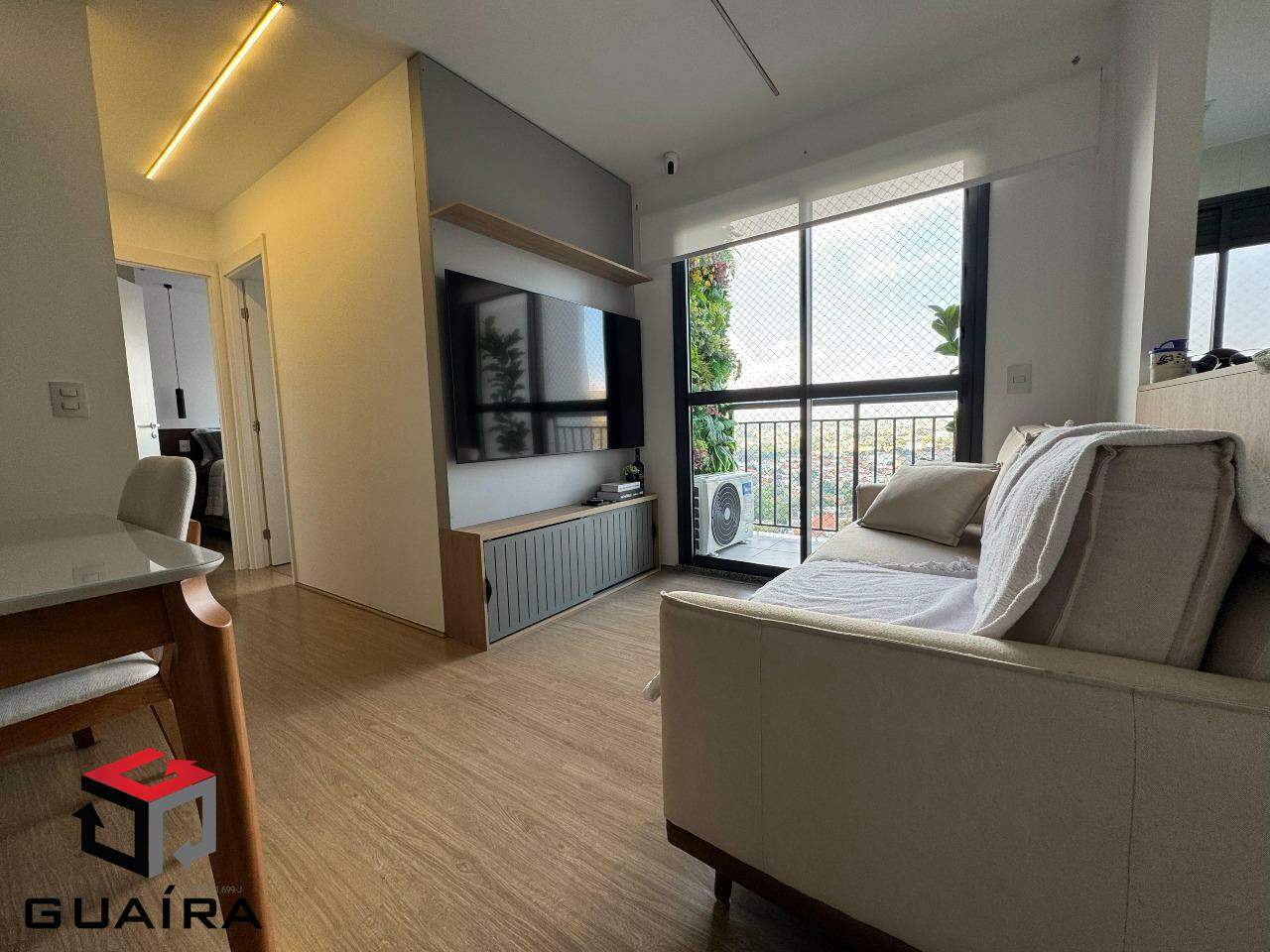 Apartamento à venda com 2 quartos, 46m² - Foto 1