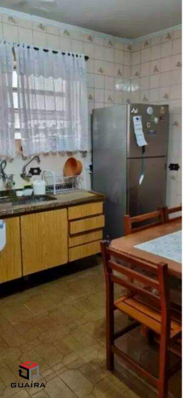 Sobrado à venda com 1 quarto, 133m² - Foto 4
