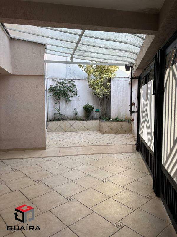 Sobrado para alugar com 3 quartos, 276m² - Foto 3