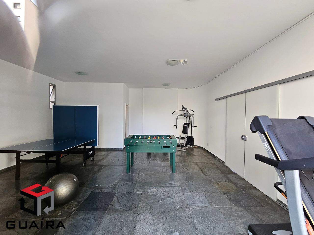 Apartamento para alugar com 3 quartos, 160m² - Foto 35