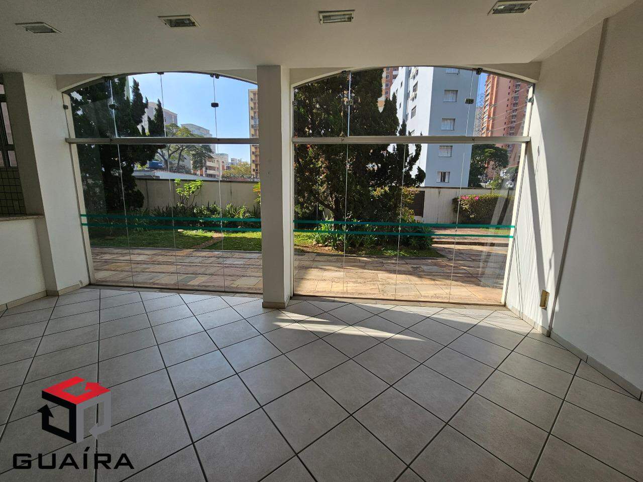Apartamento para alugar com 3 quartos, 160m² - Foto 37