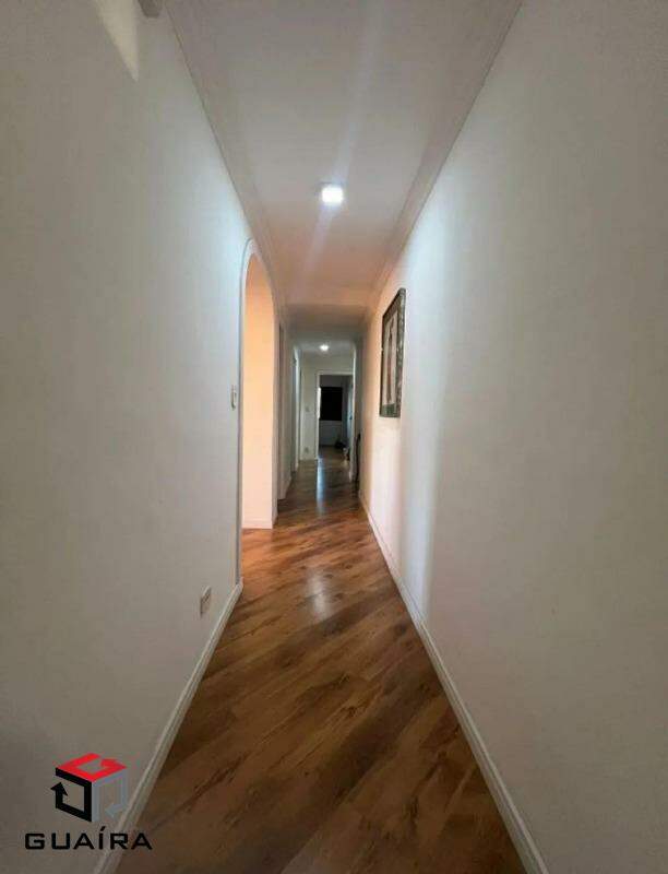 Apartamento para alugar com 4 quartos, 186m² - Foto 10