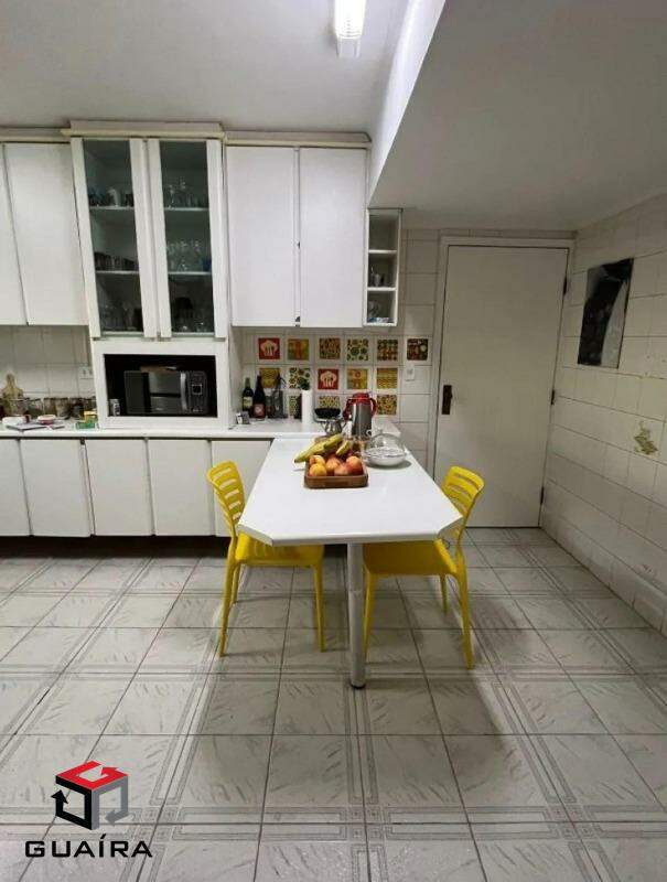 Apartamento para alugar com 4 quartos, 186m² - Foto 8