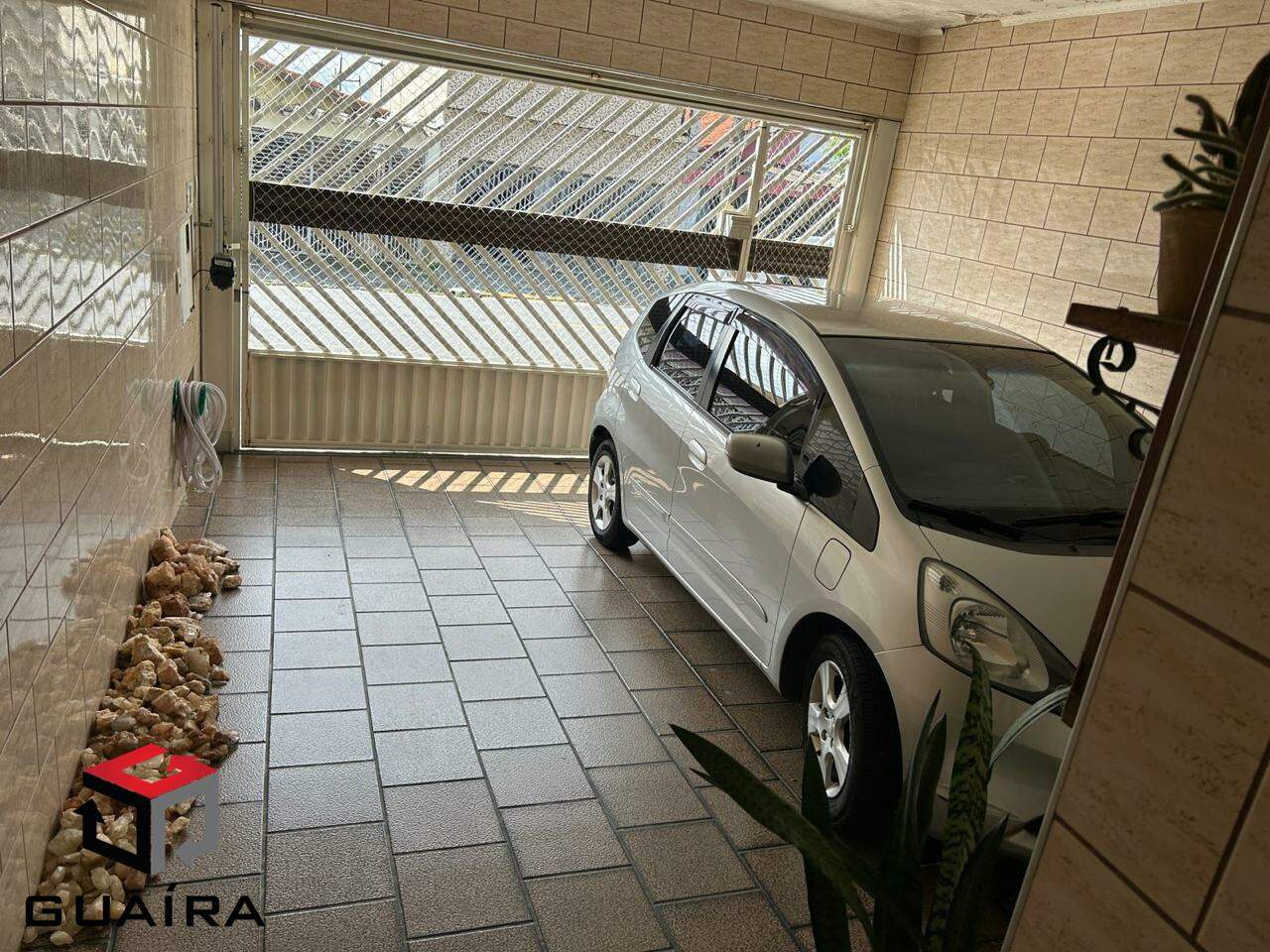 Sobrado à venda com 3 quartos, 138m² - Foto 1