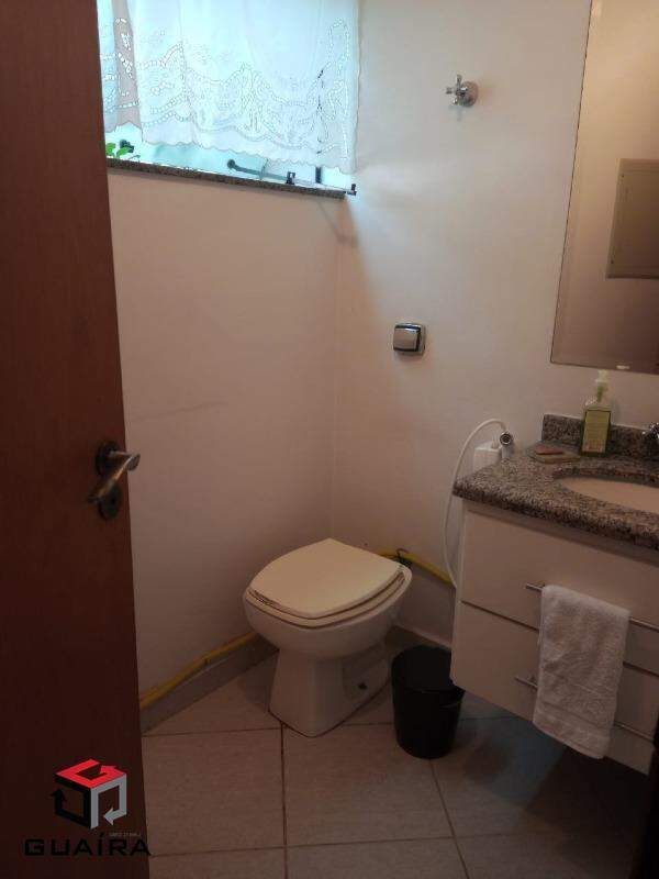 Sobrado para alugar com 4 quartos, 250m² - Foto 15