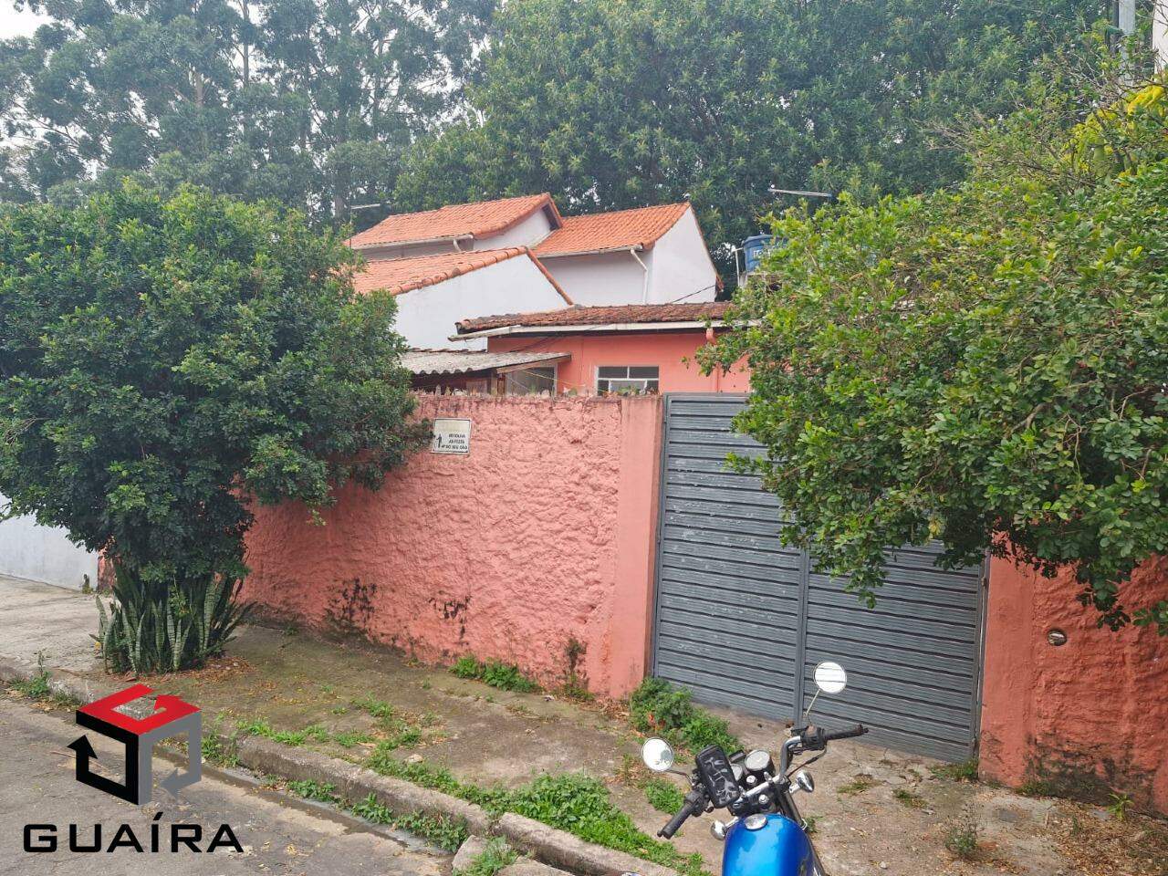 Casa à venda com 1 quarto, 131m² - Foto 1