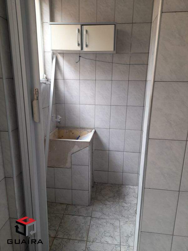Apartamento para alugar com 2 quartos, 68m² - Foto 12