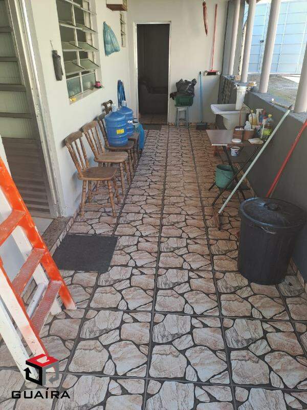 Casa à venda com 3 quartos, 185m² - Foto 7