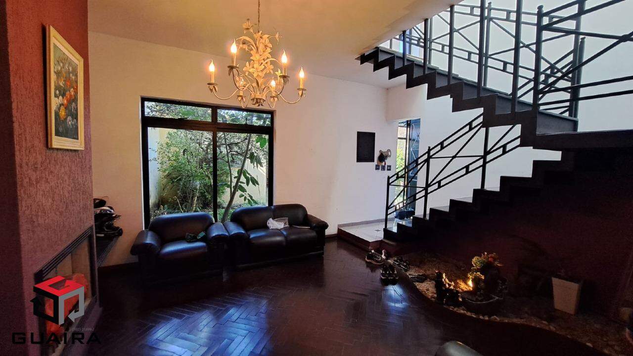 Sobrado à venda com 3 quartos, 360m² - Foto 2