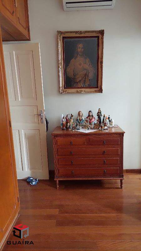 Sobrado à venda com 3 quartos, 230m² - Foto 2